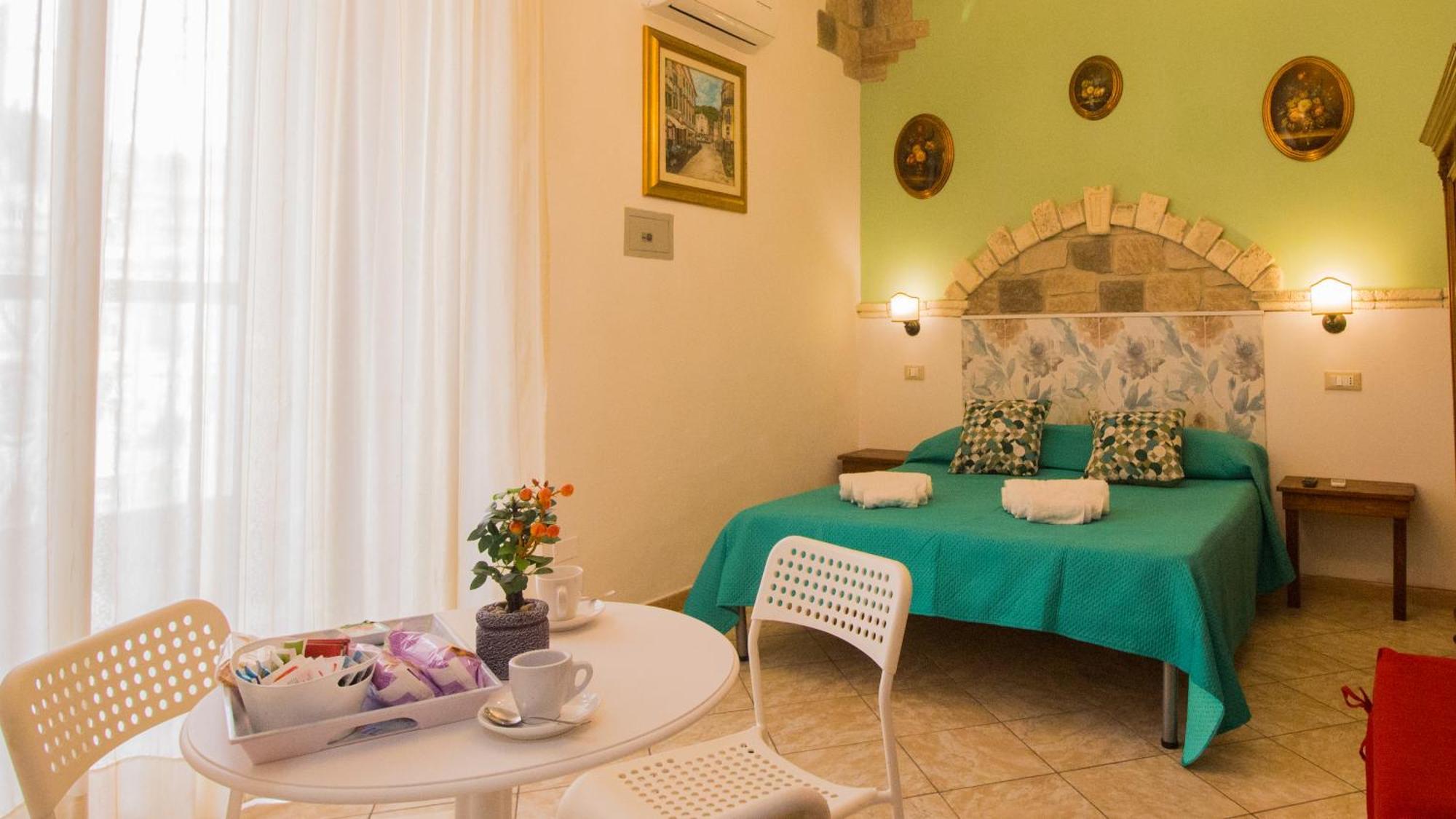 Bed and Breakfast Imperium Тропея Экстерьер фото